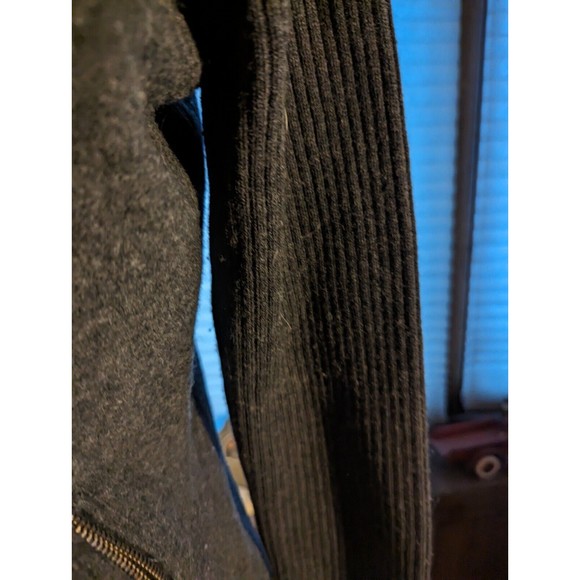 Women's Savile Row London Grey 100% Wool Motorcycle Styled Short Cardigan Sz Lg - Picture 3 of 6